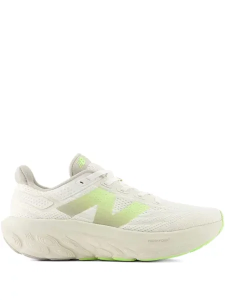 Мрежести бягане маратонки New Balance Fresh Foam бяло