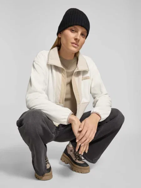 Krótsza bluza polarowa z naszywką z logo model Backbowl™' Columbia biały