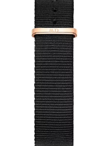 Часы Daniel Wellington черные