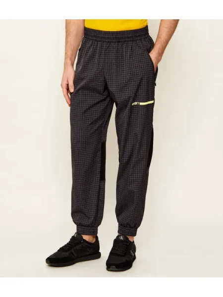 Jogger nadrág fekete