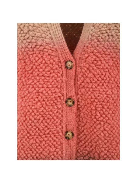 Sweter Akep wełniany w grochy