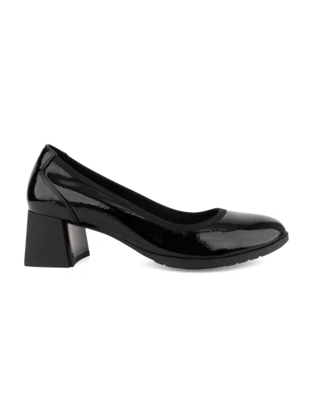 Czółenka Linda Baumann zamknięte noski elegancka czarna