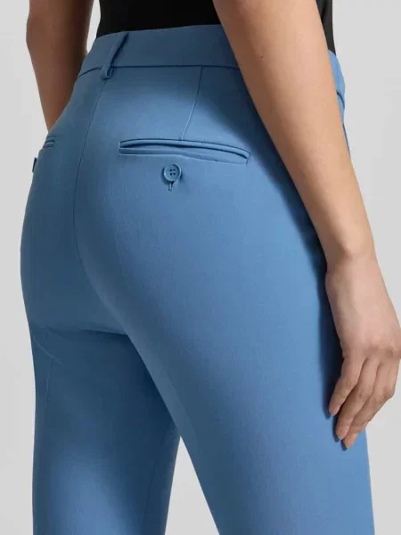 Spodnie z zakładkami w pasie o kroju slim fit z dodatkiem model „RANA” Weekend Max Mara