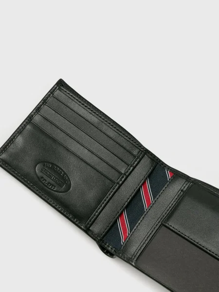 TOMMY HILFIGER Pénztárcák Eton tengerészkék / barna / piros fehér