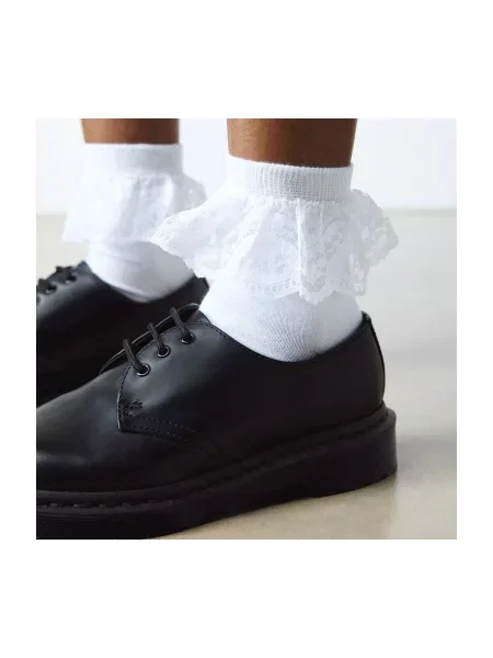 Dresuri Dr. Martens cu volane alb