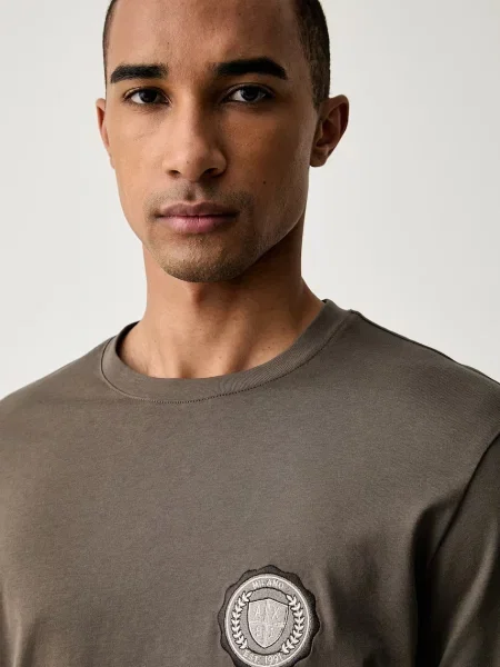 Armani Exchange лонгслів