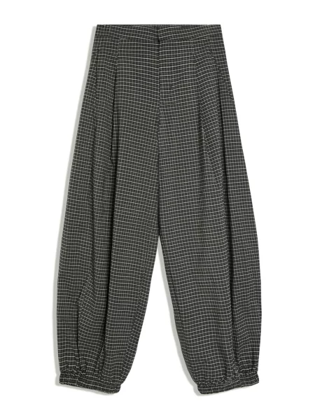 Bershka Nohavice sivobéžová / sivá melírovaná čierna