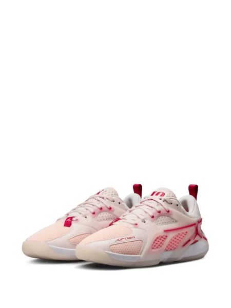 Sneakerși Jordan plasă roz