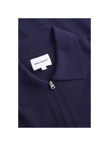 Sweter Norse Projects z wełny merino niebieski