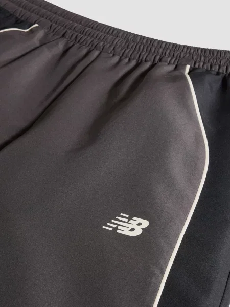 Спортивные штаны New Balance черные