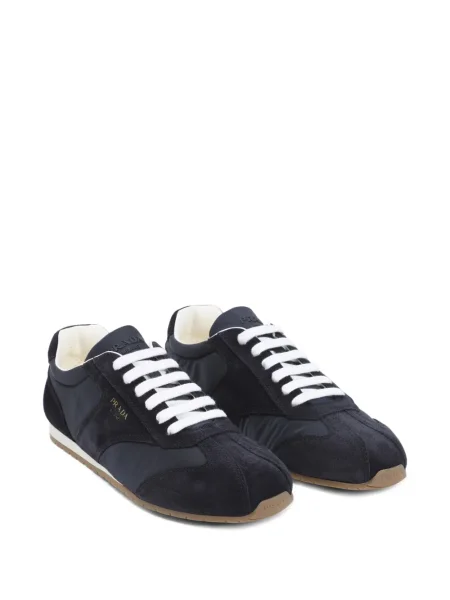 Sneakerși Prada din piele de căprioară albastru