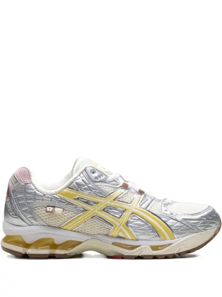 Мрежести маратонки Asics Gel-nimbus бяло
