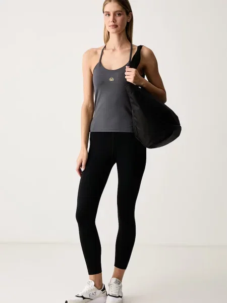 Emporio Armani top za trening siva
