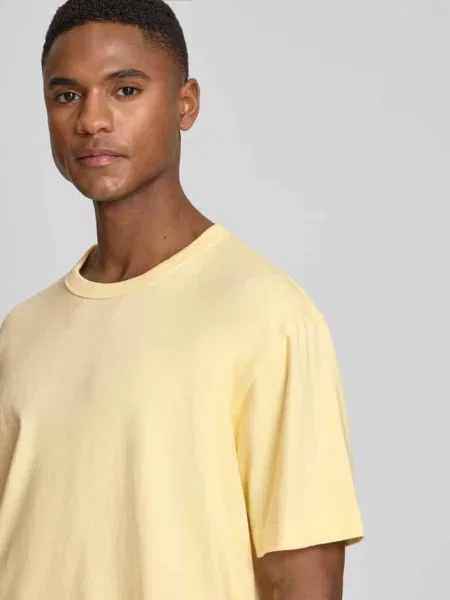 T-shirt o krótkim kroju z okrągłym dekoltem Gap