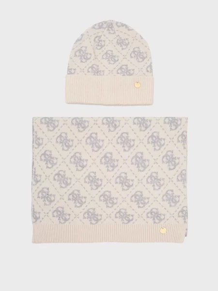 Шапка Guess з принтом
