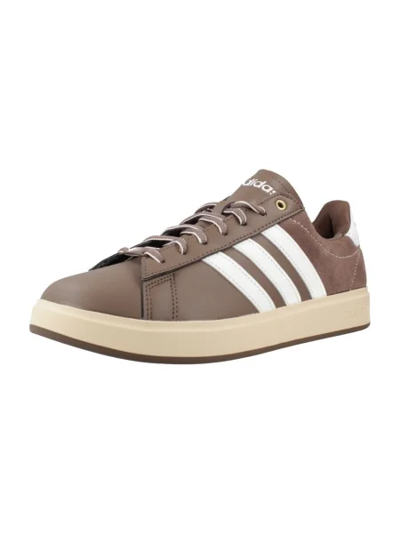 Tenisky Adidas hnedá
