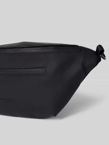 Saszetka nerka z detal z logo model SPLÄSH BUMBAG' Gaston Luga czarna