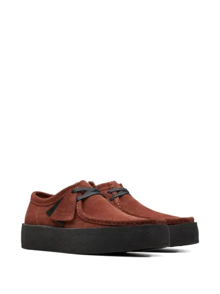 Σκαρπινια Clarks Originals με κορδόνια με δαντέλα κόκκινο