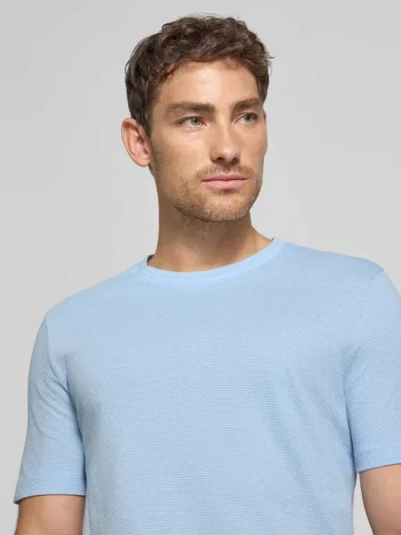 T-shirt o kroju regular fit z mieszanki bawełny Boss błękitna