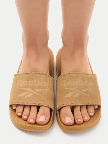 Шлепанцы Reebok бежевые
