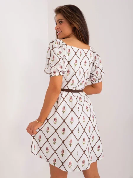 Rochie Fashionhunters cu broderie de costum alb