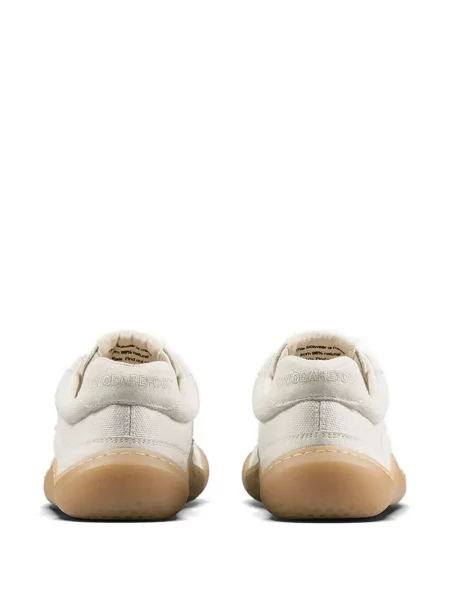 Маратонки Vivobarefoot с връзки с дантела