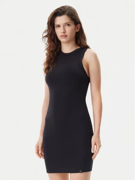 Рокля Calvin Klein Jeans къса с кройка по тялото черно