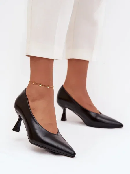 Lakované lodičky Boto na jehlovém podpatku černé
