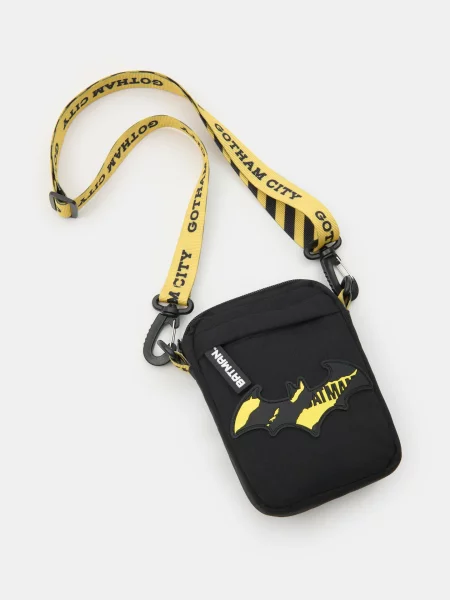 Sinsay Crossbody taška s nášivkou Batman černá