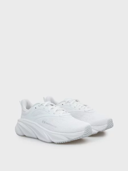 Кроссовки Under Armour Rogue белые