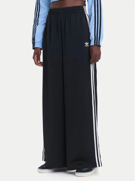 Adidas Sportinės kelnės adicolor Satin Wide Leg juoda