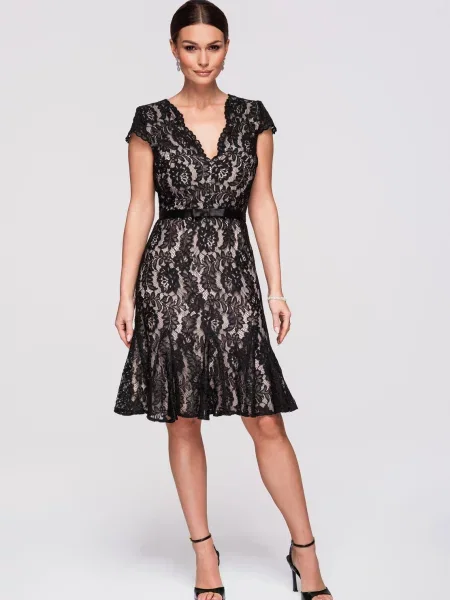Rochie de seară Edoti de costum