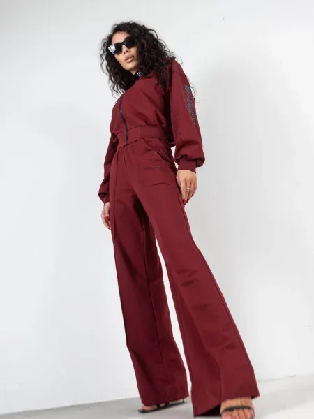 Женский костюм с брюками палаццо червоні