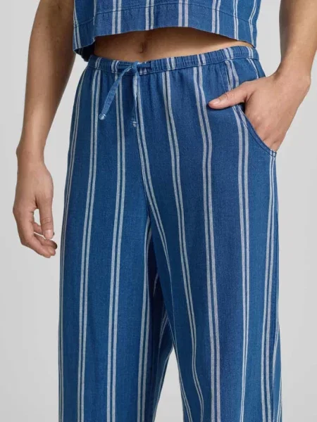 Spodnie z szerokimi nogawkami z elastycznym pasem i trokiem Jake*s Casual niebieskie