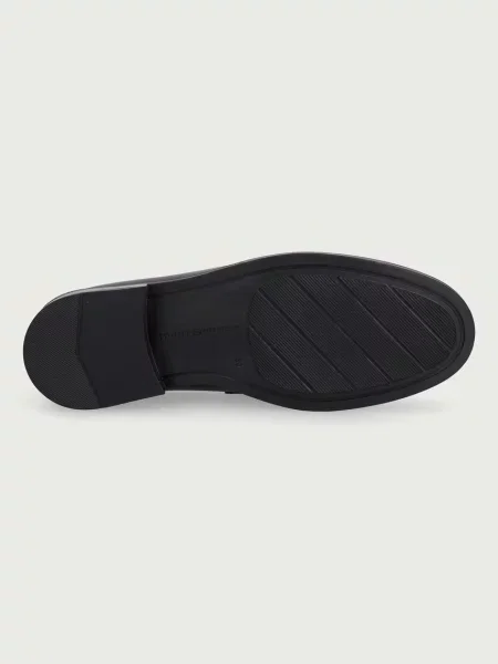 Tommy Hilfiger мокасини дамски от кожа TH CHAIN FRINGE LEATHER LOAFER черно