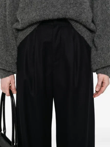 Pantaloni Susanne Bommer plisate negru
