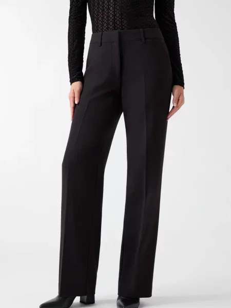 GUESS Pantaloni New Joandra | Relaxed fit negru