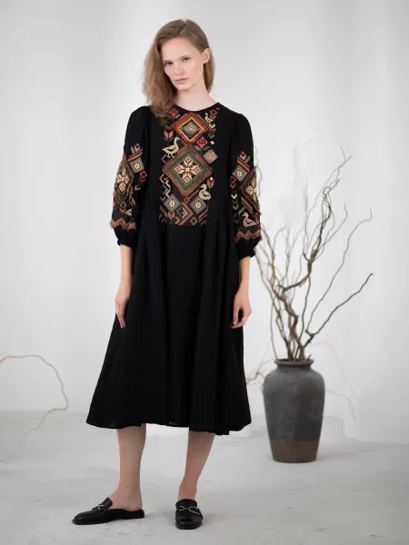 Лляна Вишита сукня Едельвіка чорний
