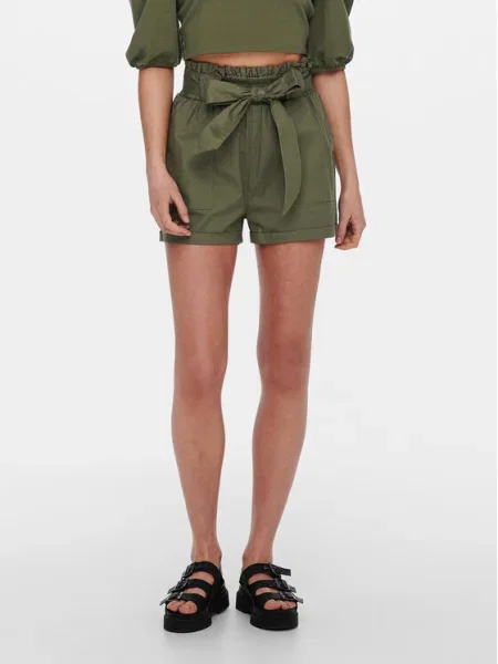 Pantaloni scurți Only kaki