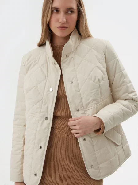 Демисезонная куртка Estro