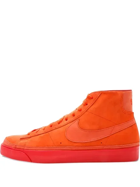 Sneakerși Nike Blazer portocaliu