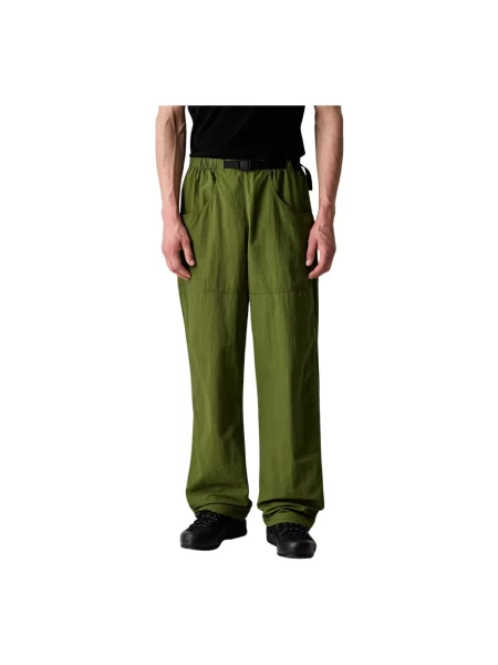 The North Face spodnie joggery czerwone