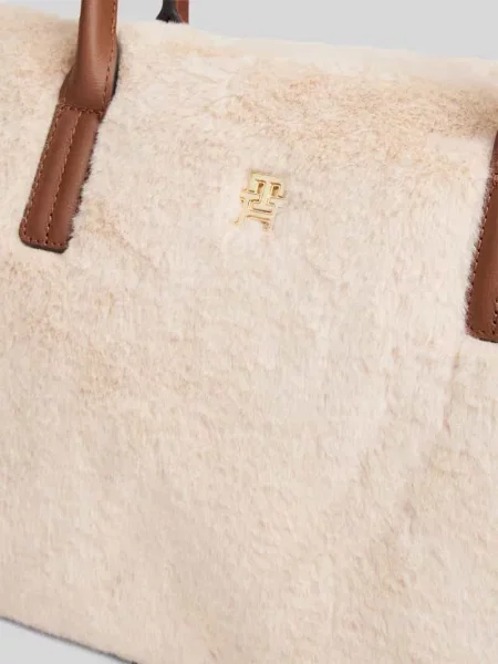 Tommy Hilfiger Torebka Popette East West Tote Faux Fur jasny beżowy
