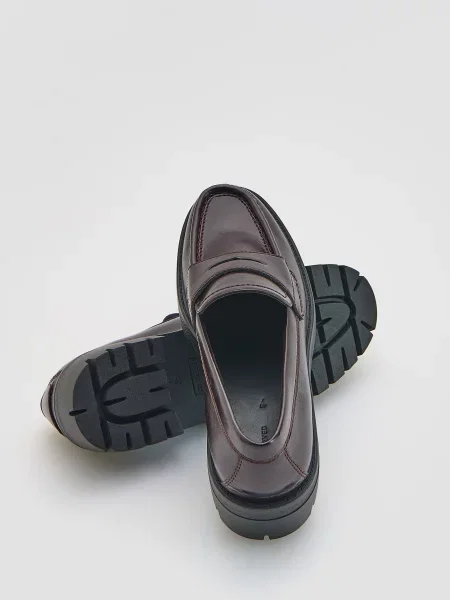 Лоферы Reserved