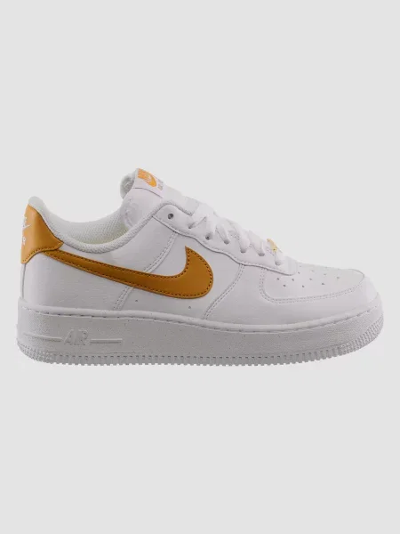 Кожаные кроссовки Nike Air Force 1 белые