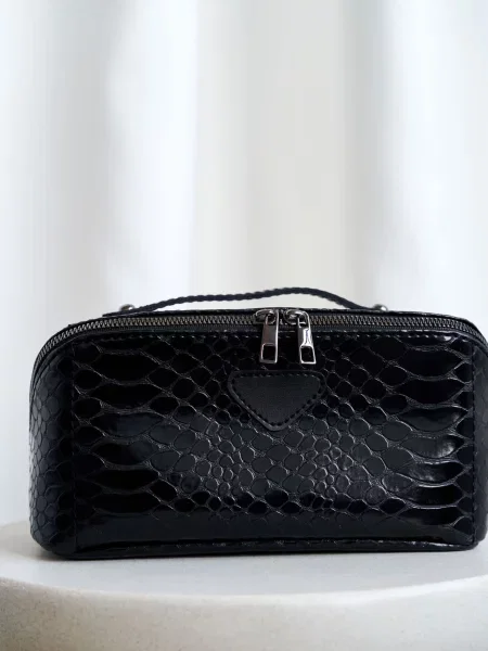 Кожаная сумка Welassie черная