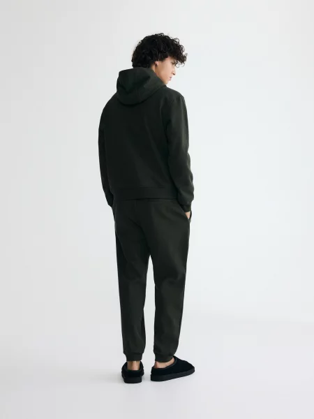 Reserved Спортивні штани regular fit коричневувато-зелений зелені