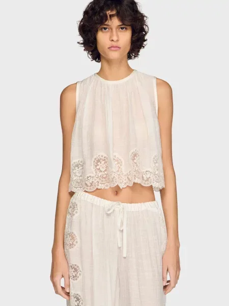 Топ Sandro білий