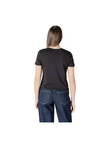 T-shirt o kroju regular fit z naszywką z logo Calvin Klein Jeans czarna