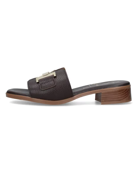Pantofi Oh My Sandals maro